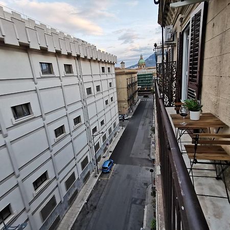 Dagnino House - Luxury Apartment In The Center Of Palermo Exterior photo
